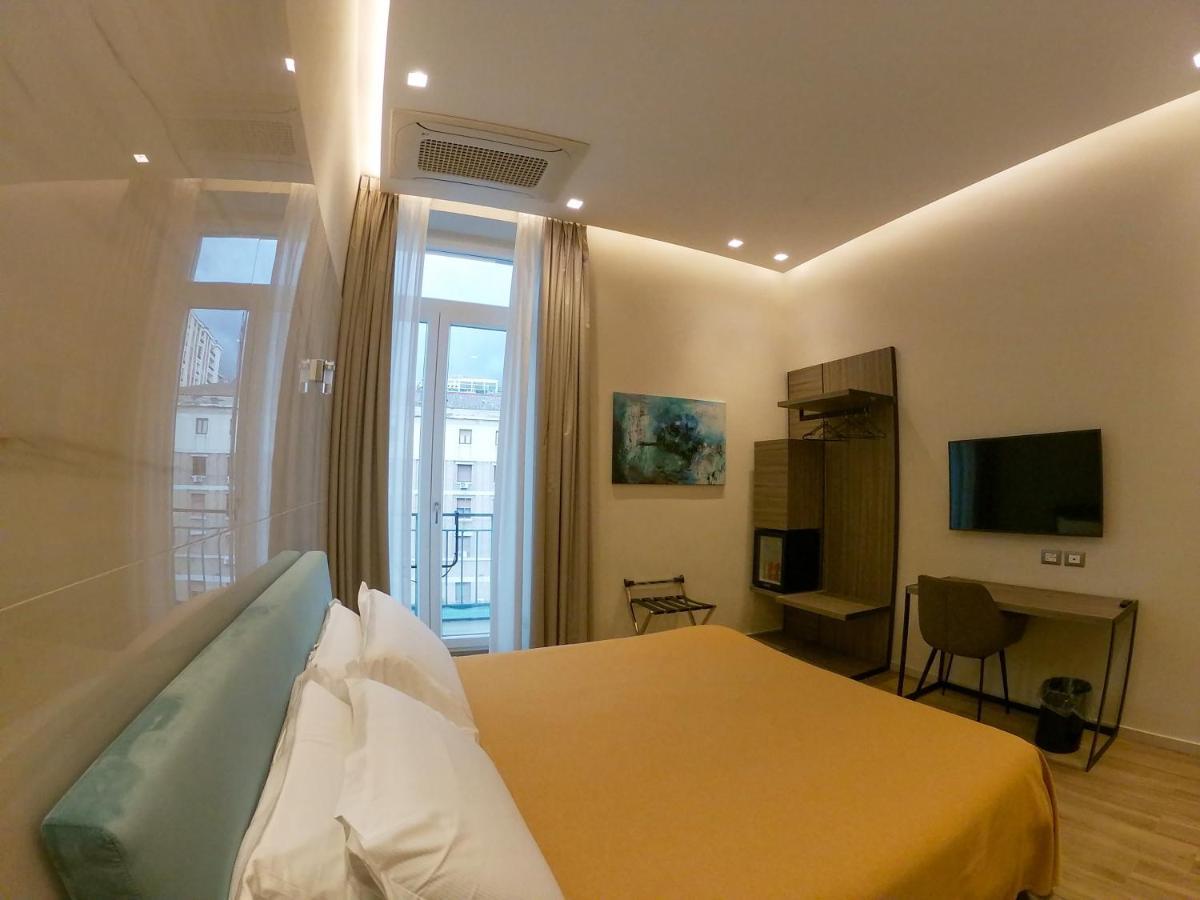 Municipio Luxury Suite Napels Buitenkant foto