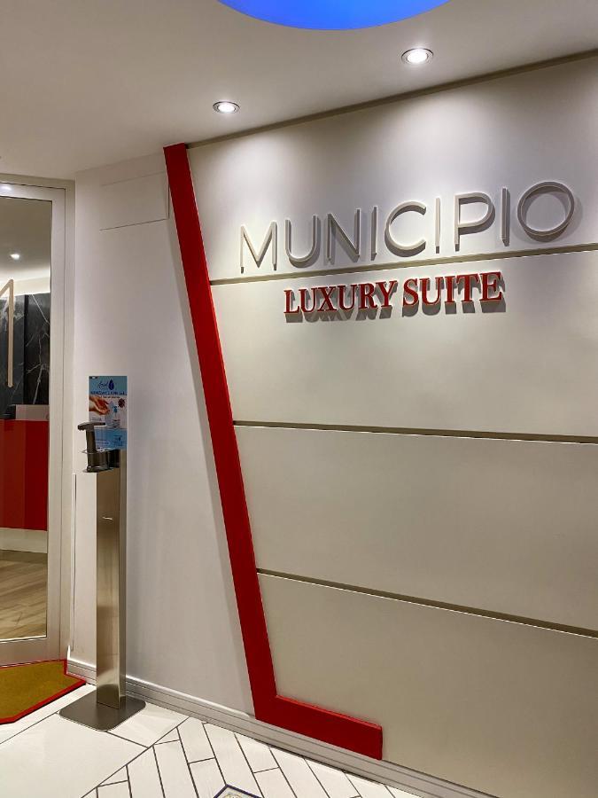 Municipio Luxury Suite Napels Buitenkant foto