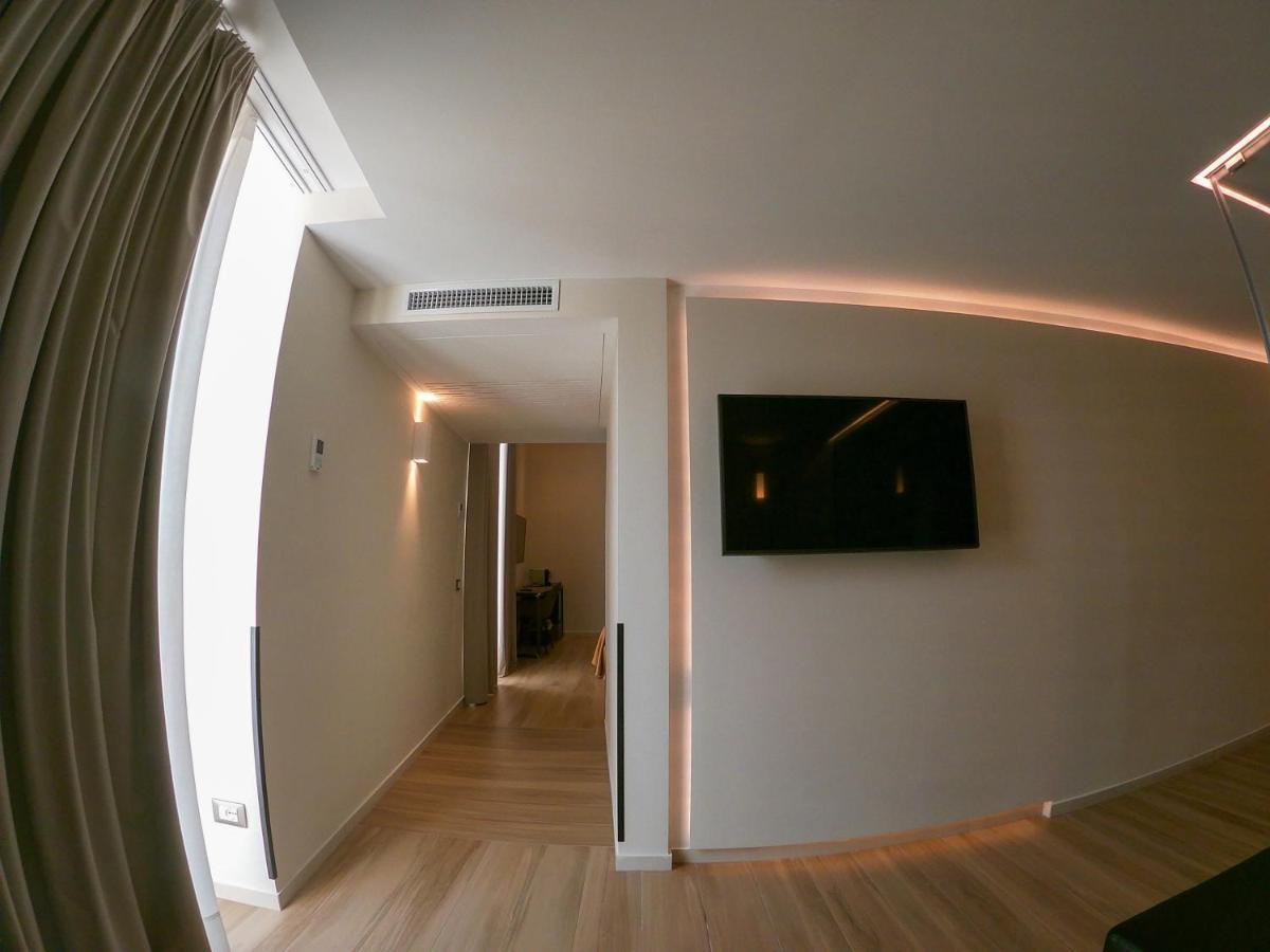Municipio Luxury Suite Napels Buitenkant foto